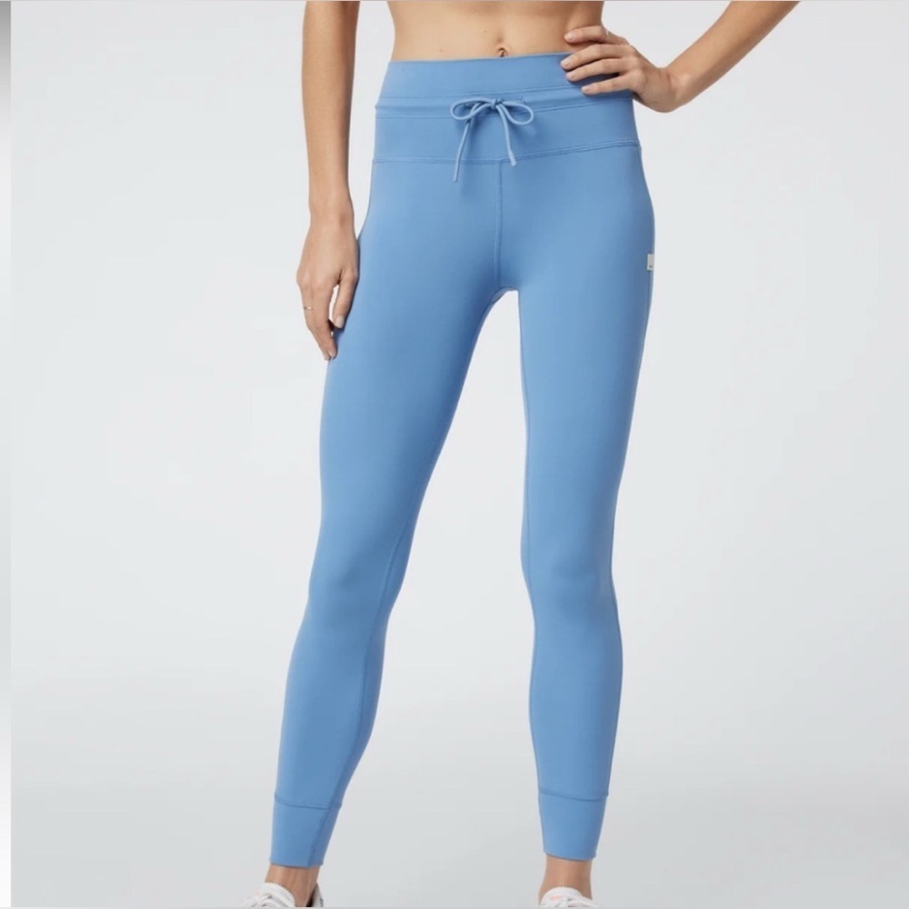 Vuori Women’s Daily Legging Isle Blue NWT size xs